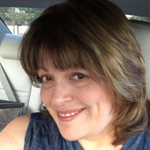 Meet your Posher, Julie